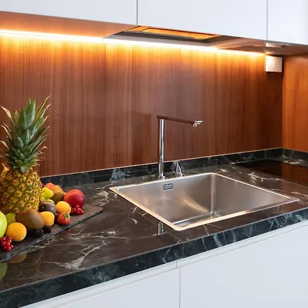 Domus Prestige -suite Repubblica- In דירה *