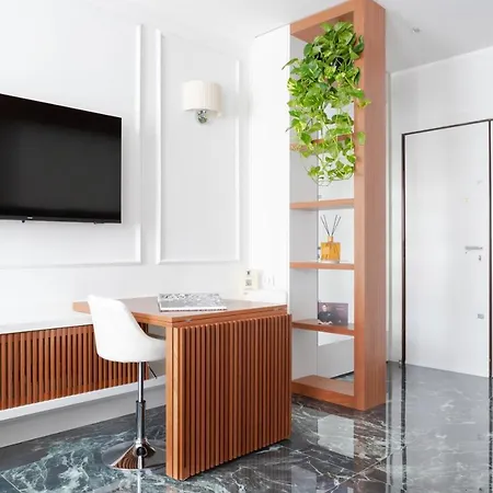 Domus Prestige -suite Repubblica- In דירה רומא